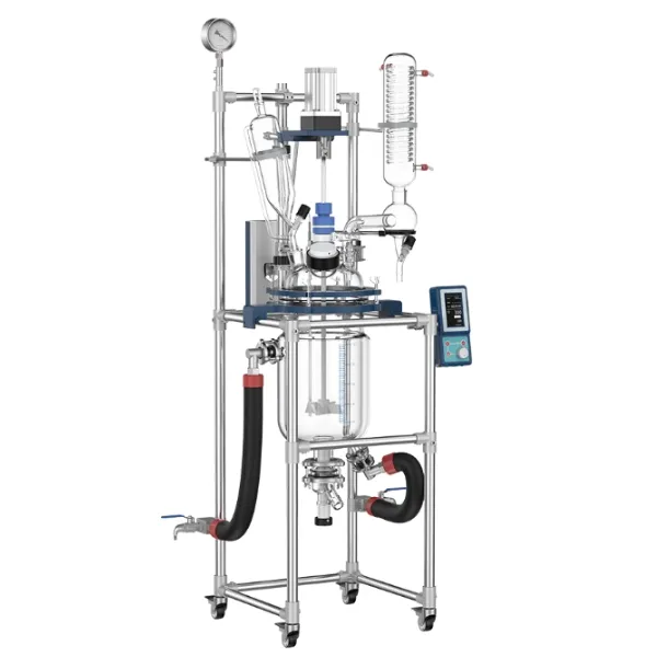 Reator de vidro encamisado Planta Piloto 20L Vortex-R em perfil direito para processos químicos industriais.